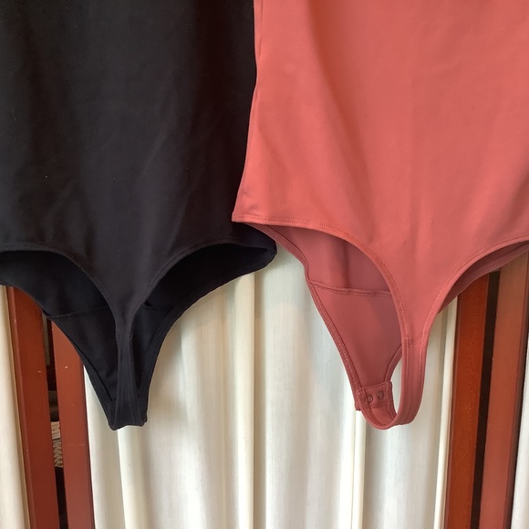 Abercrombie & Fitch Soft A&F Collection 2 Thong Bodysuits Black/ Rust Sz Small - Picture 6 of 6